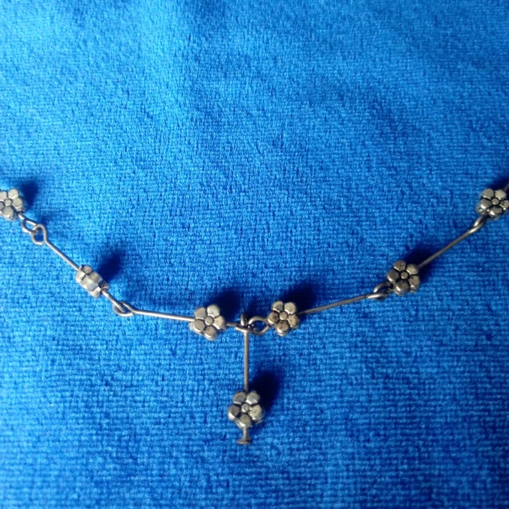 SILVER FLOWER BELLY CHAIN